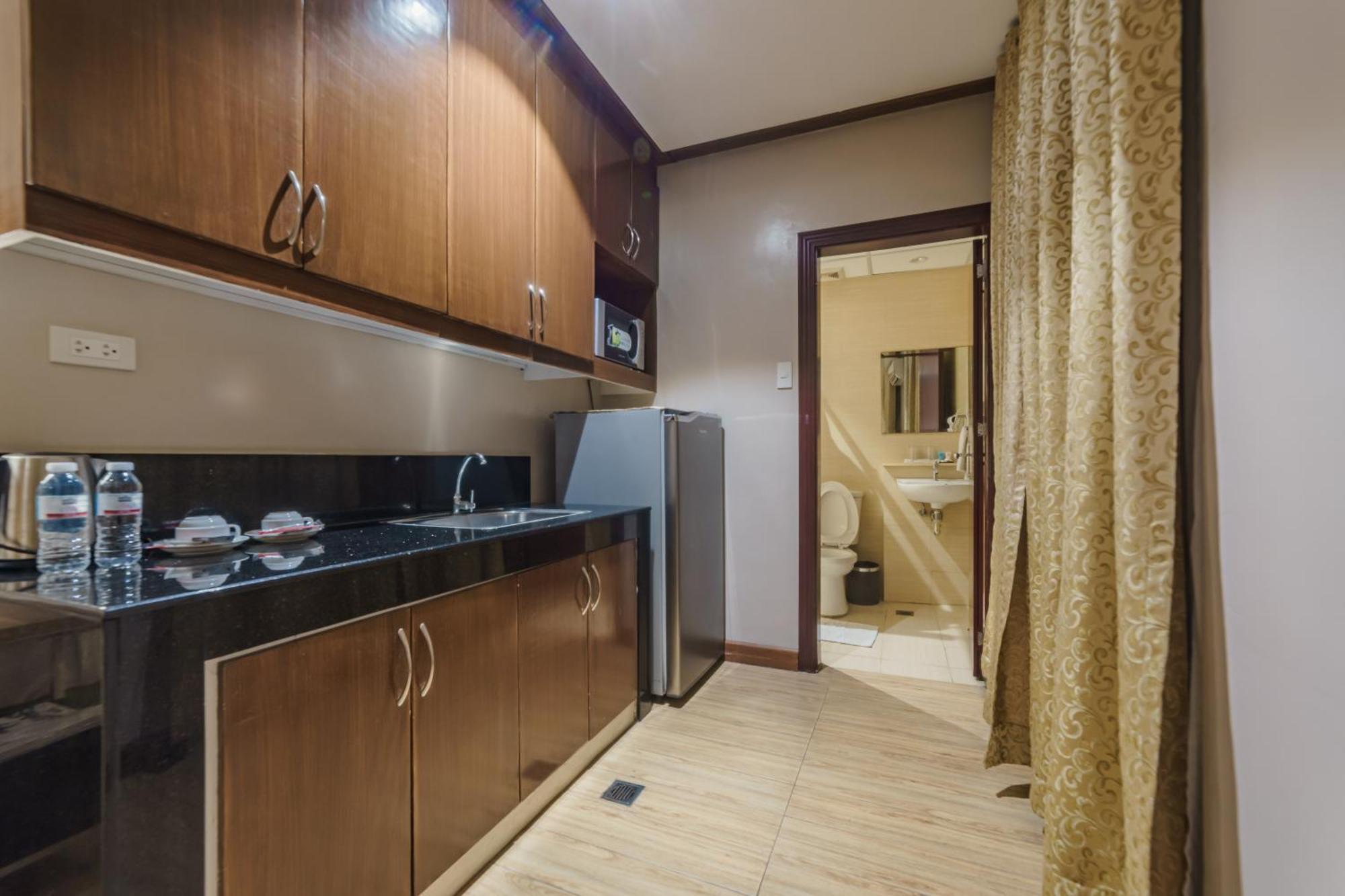 נגה Robertson Hotel מראה חיצוני תמונה