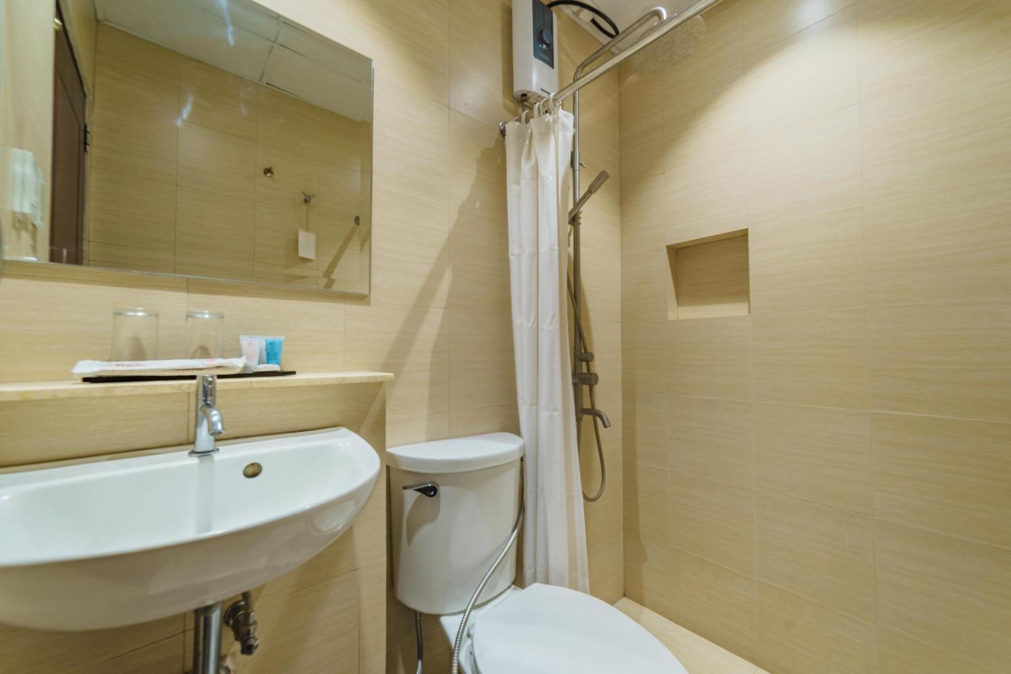 נגה Robertson Hotel מראה חיצוני תמונה