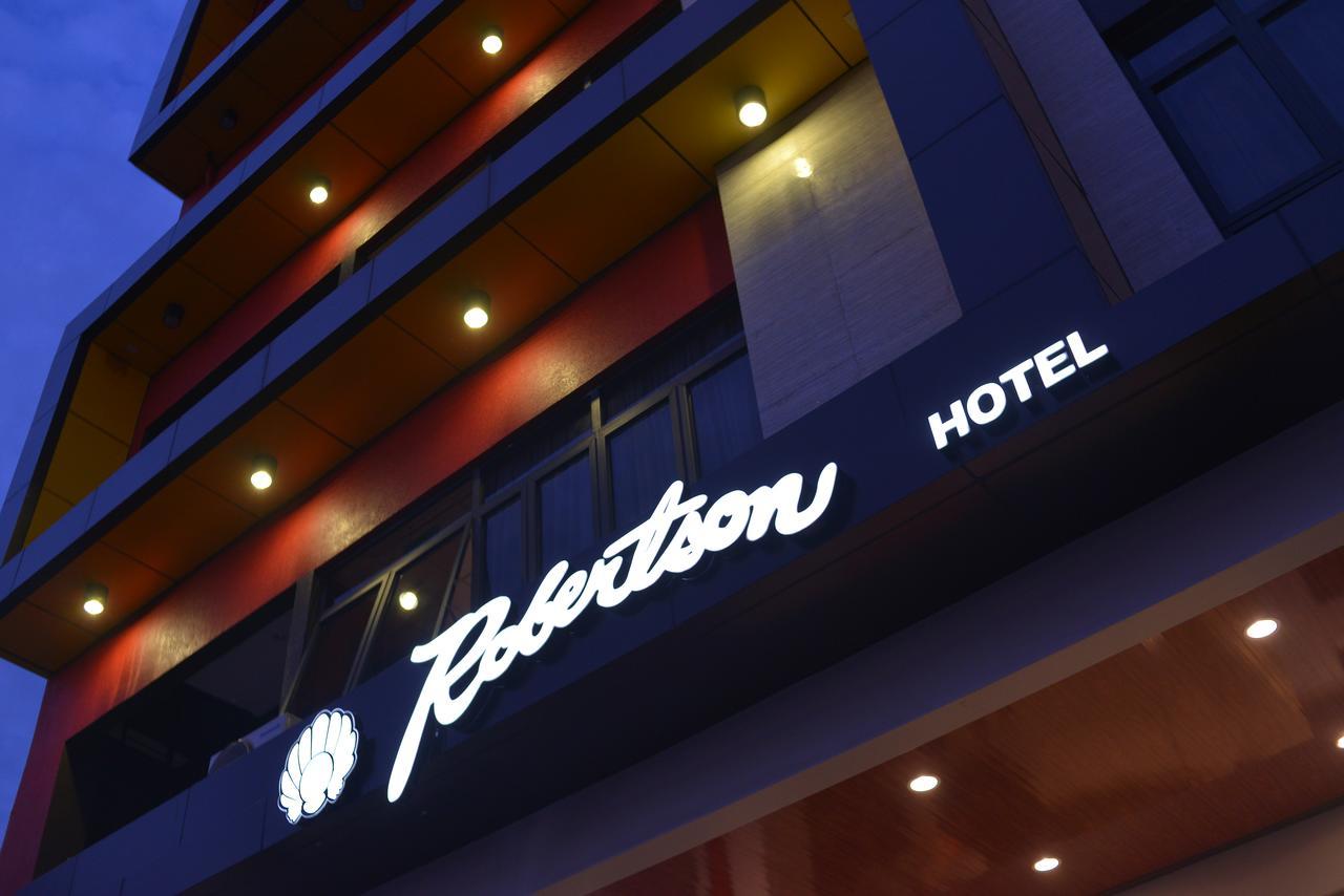נגה Robertson Hotel מראה חיצוני תמונה