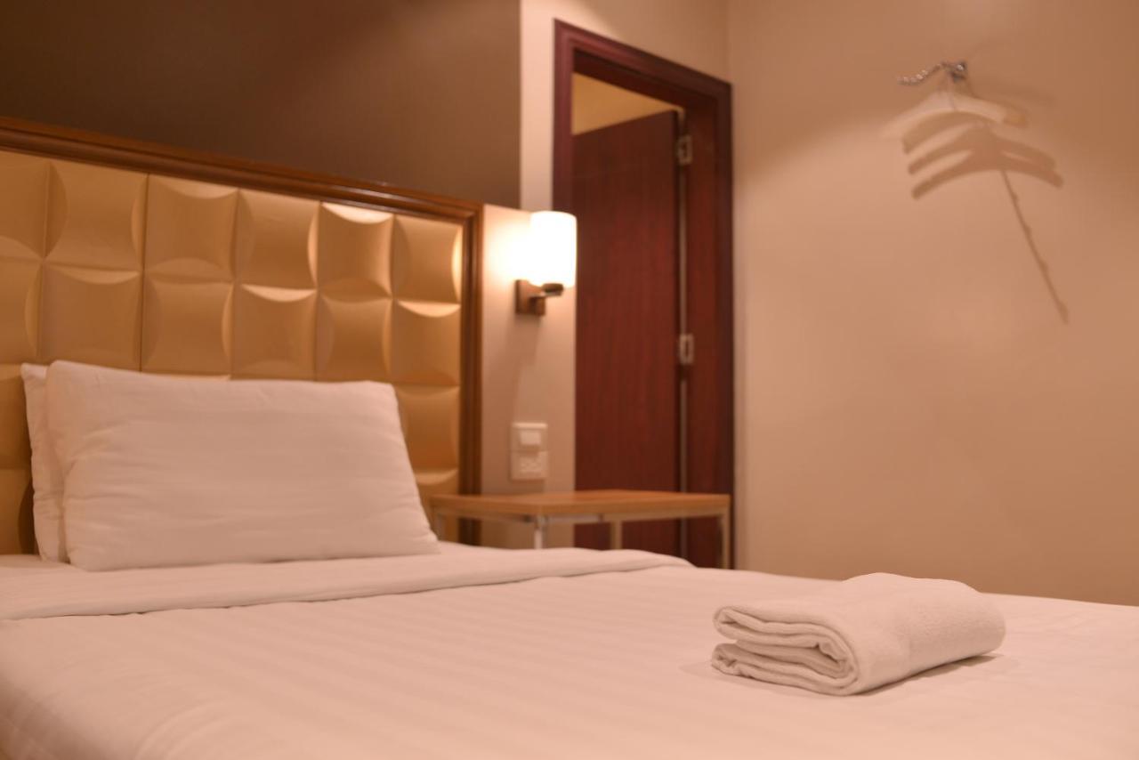 נגה Robertson Hotel חדר תמונה
