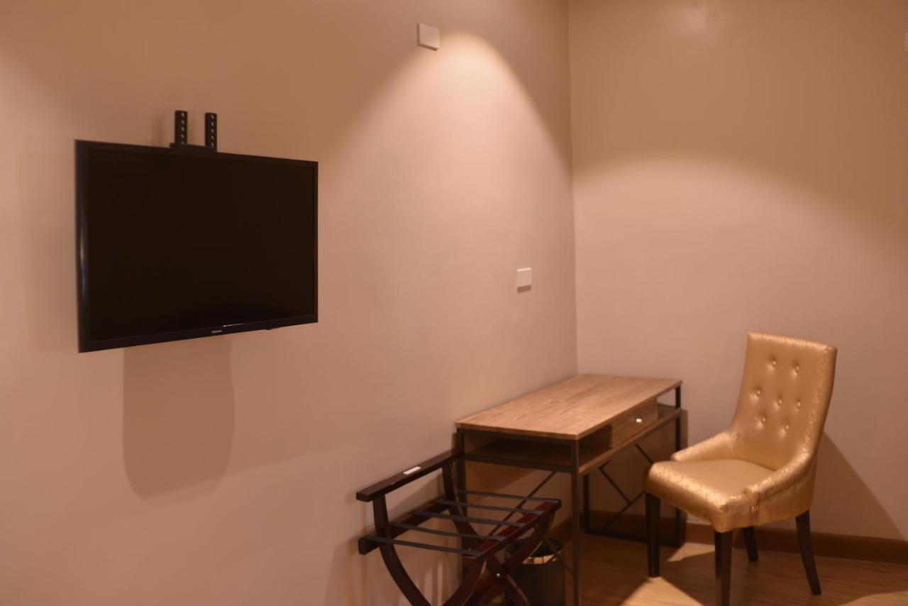 נגה Robertson Hotel חדר תמונה